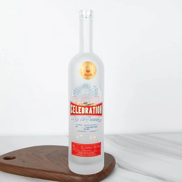 Кръгла стъклена бутилка за спиртни напитки Arizona от 750 ml