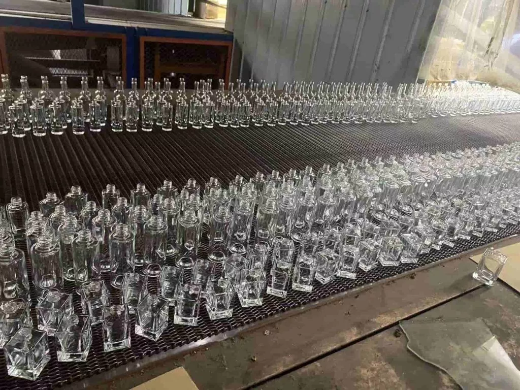 Miniature Glass Bottle Surface Finishing